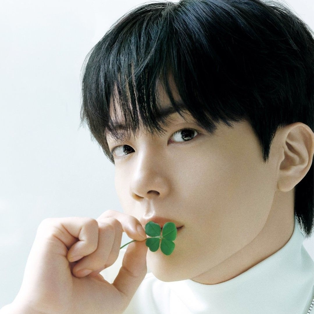 ジン (BTS)の最新写真