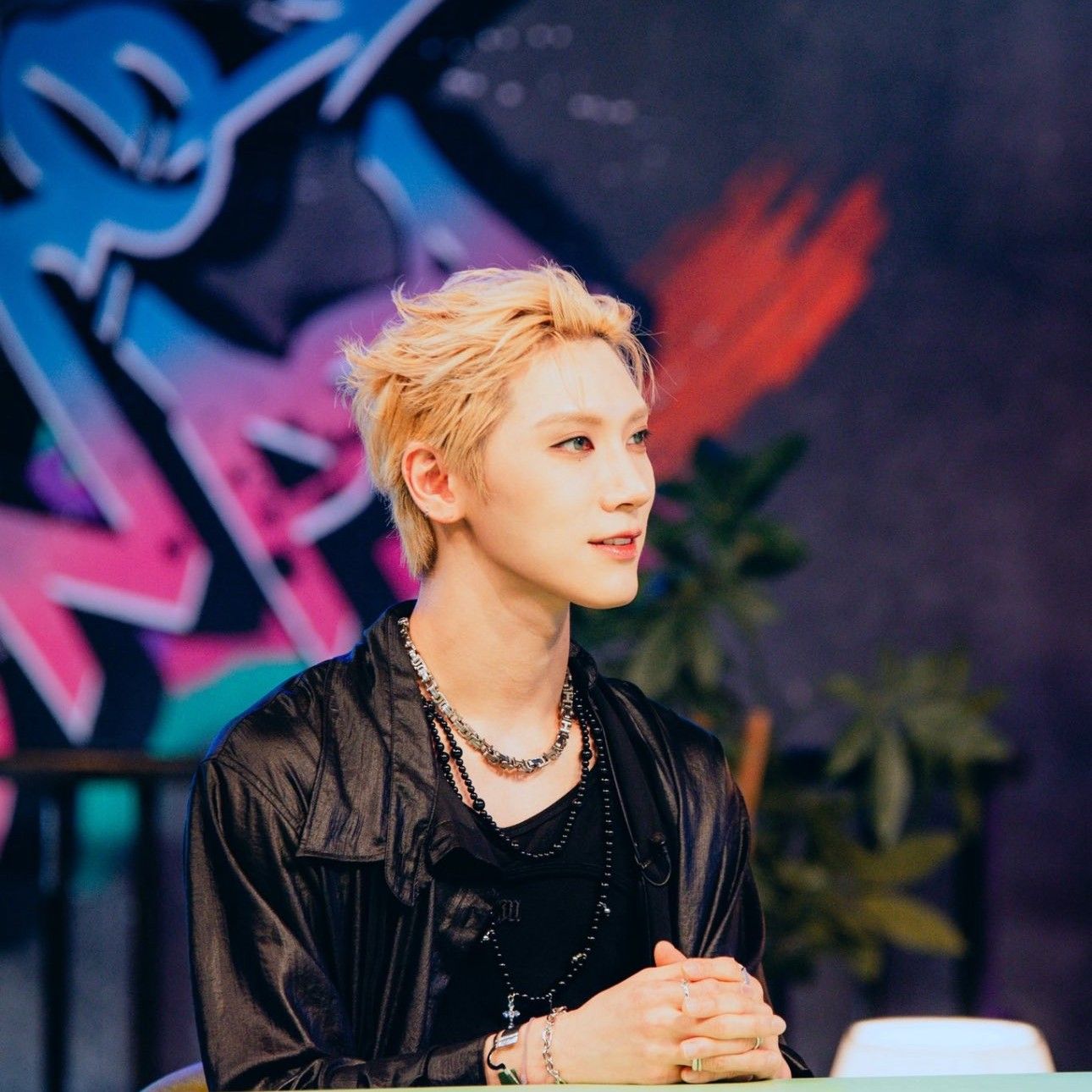 Behind-the-scenes cut of TEN (WayV)