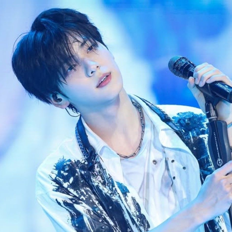 Foto aktivitas terbaru Soobin (TOMORROW X TOGETHER)