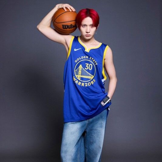 Behind-the-scenes cut of Heeseung (ENHYPEN)