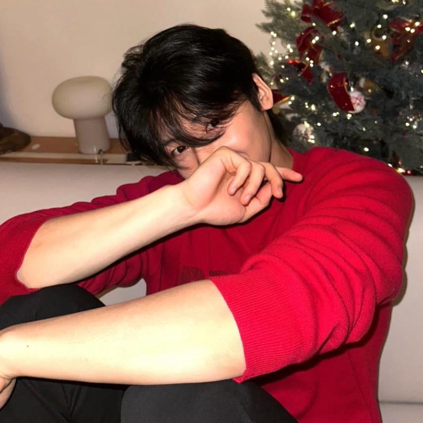 A moment captured by Yang Donghwa (POLARIX)'s fan