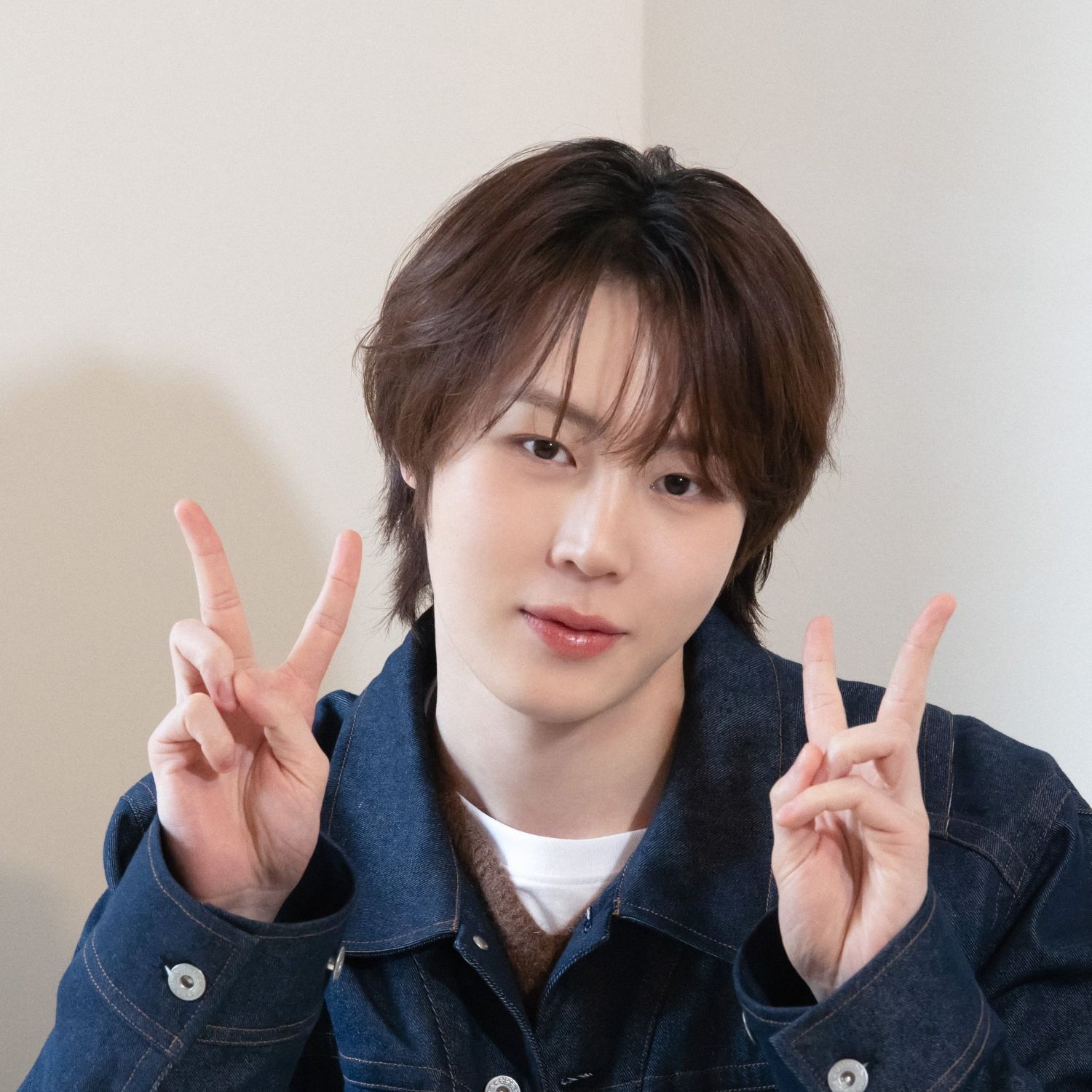 A moment captured by Ha Sungwoon's fan