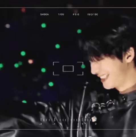 亨元 (MONSTA X)粉絲拍下的瞬間