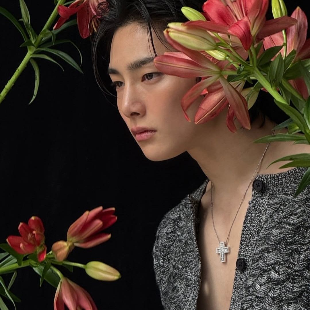 Behind-the-scenes cut of I.N (Stray Kids)