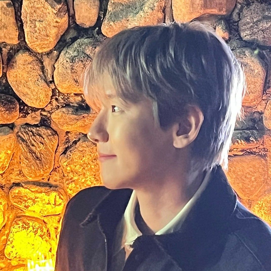 Behind-the-scenes cut of Baekhyun (EXO)