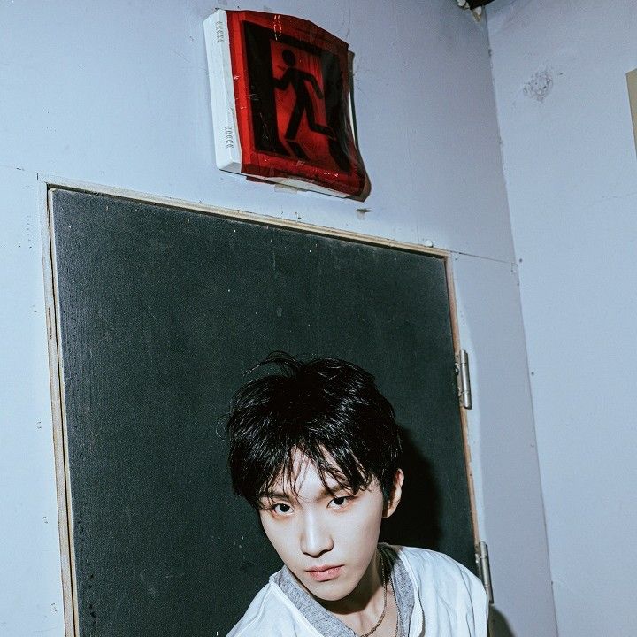 Latest photo of Woonhak (BOYNEXTDOOR)