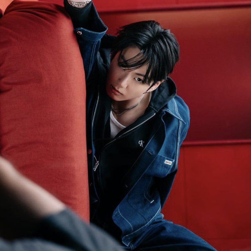 Momen yang diabadikan oleh penggemar Jungkook (BTS)