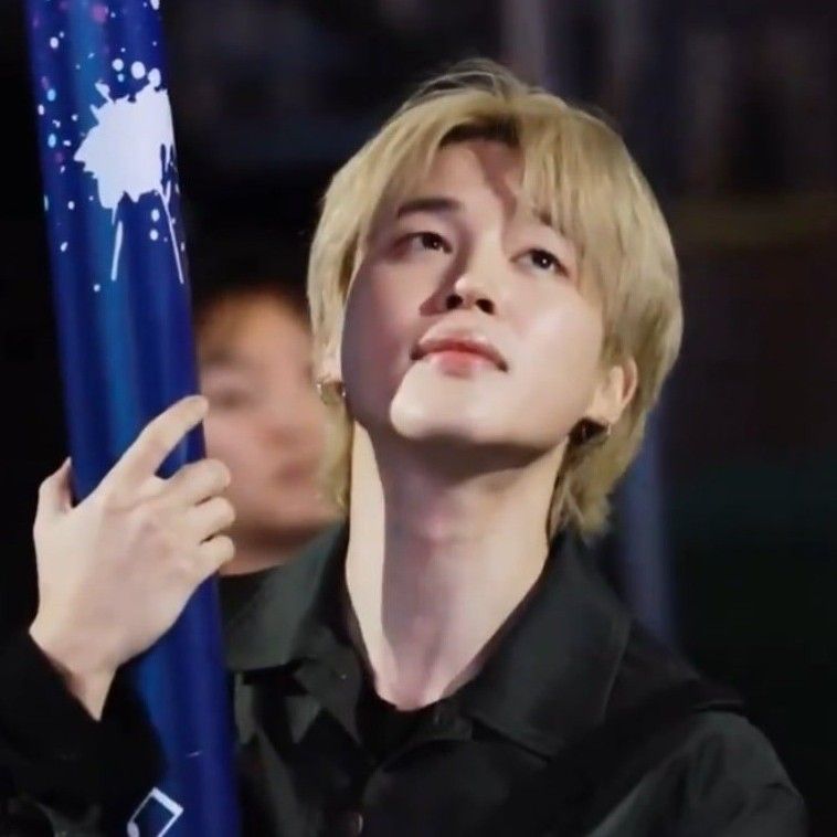 A moment captured by Jimin (BTS)'s fan