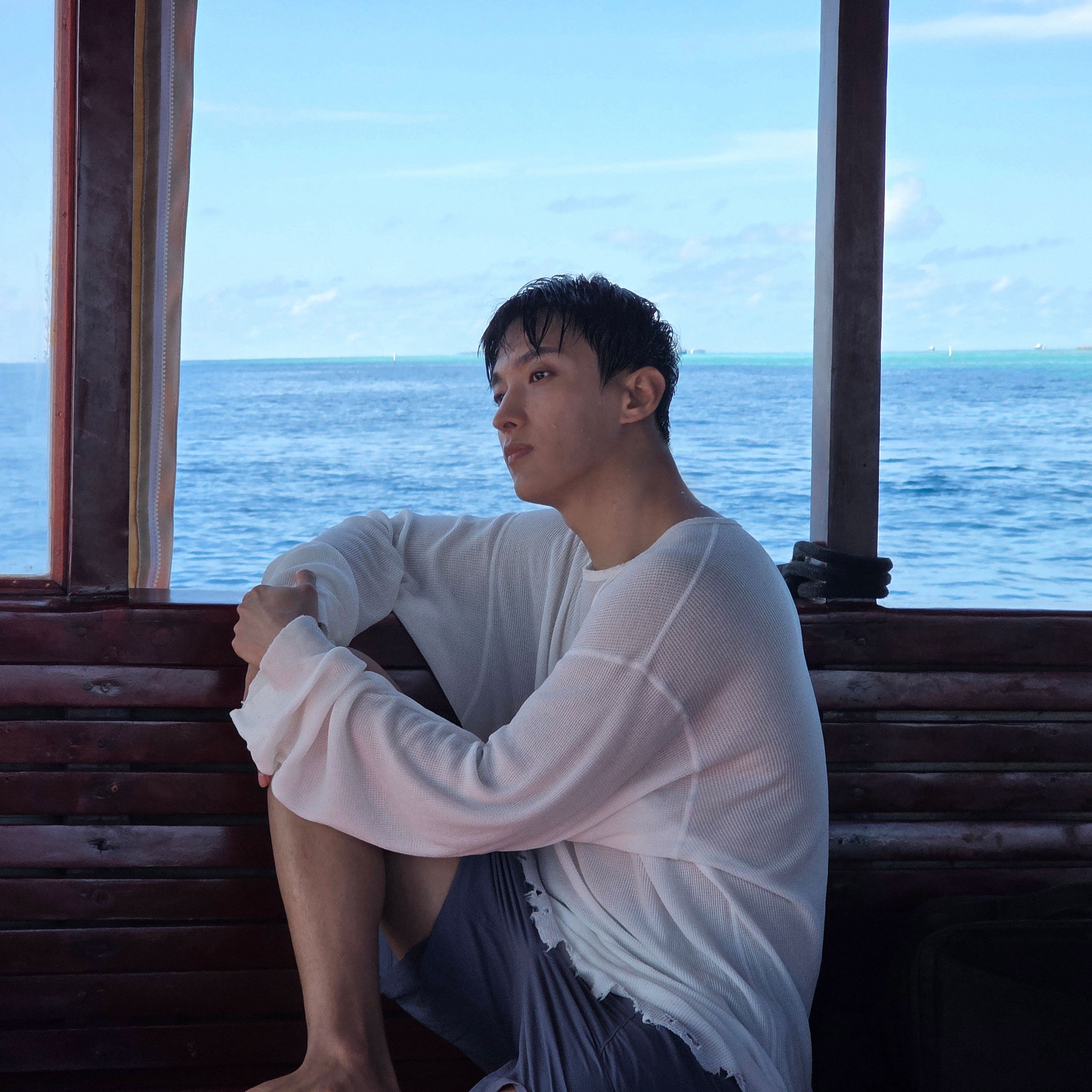 Behind-the-scenes cut of DK (SEVENTEEN)