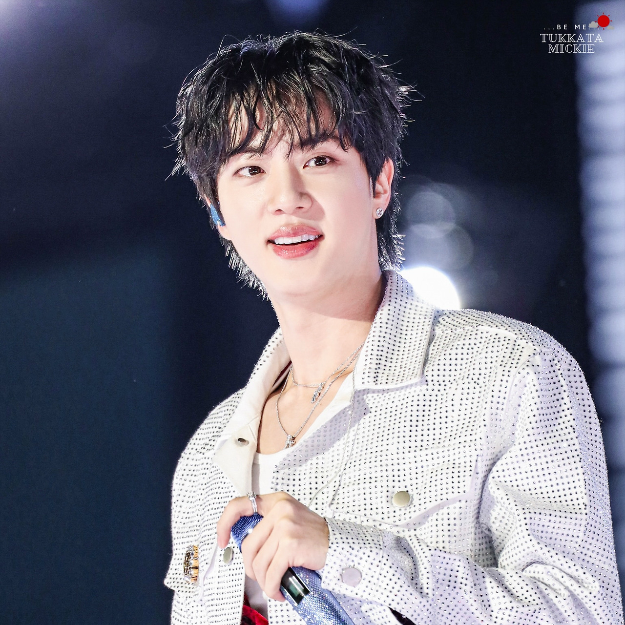 Behind-the-scenes cut of Jin (BTS)