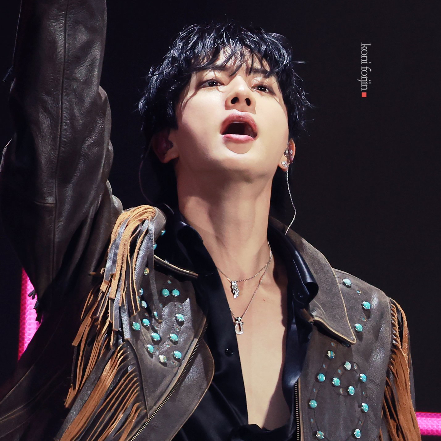 진 (방탄소년단) 최근 활동샷