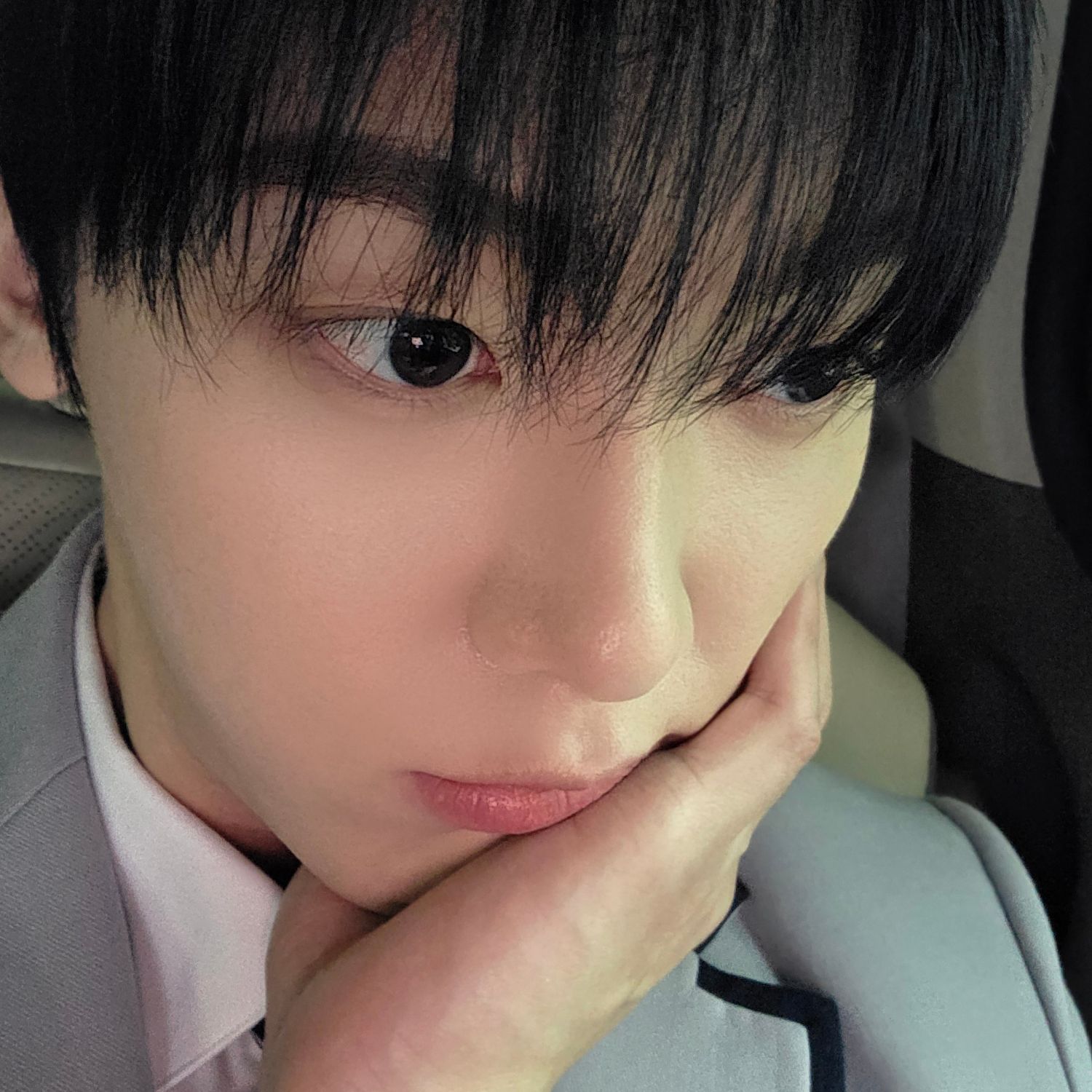 尹產賀 (ASTRO)的最新活動照片