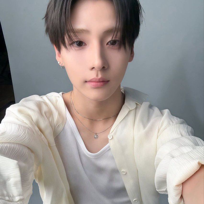 Recent activity shot of Lee Sangwon