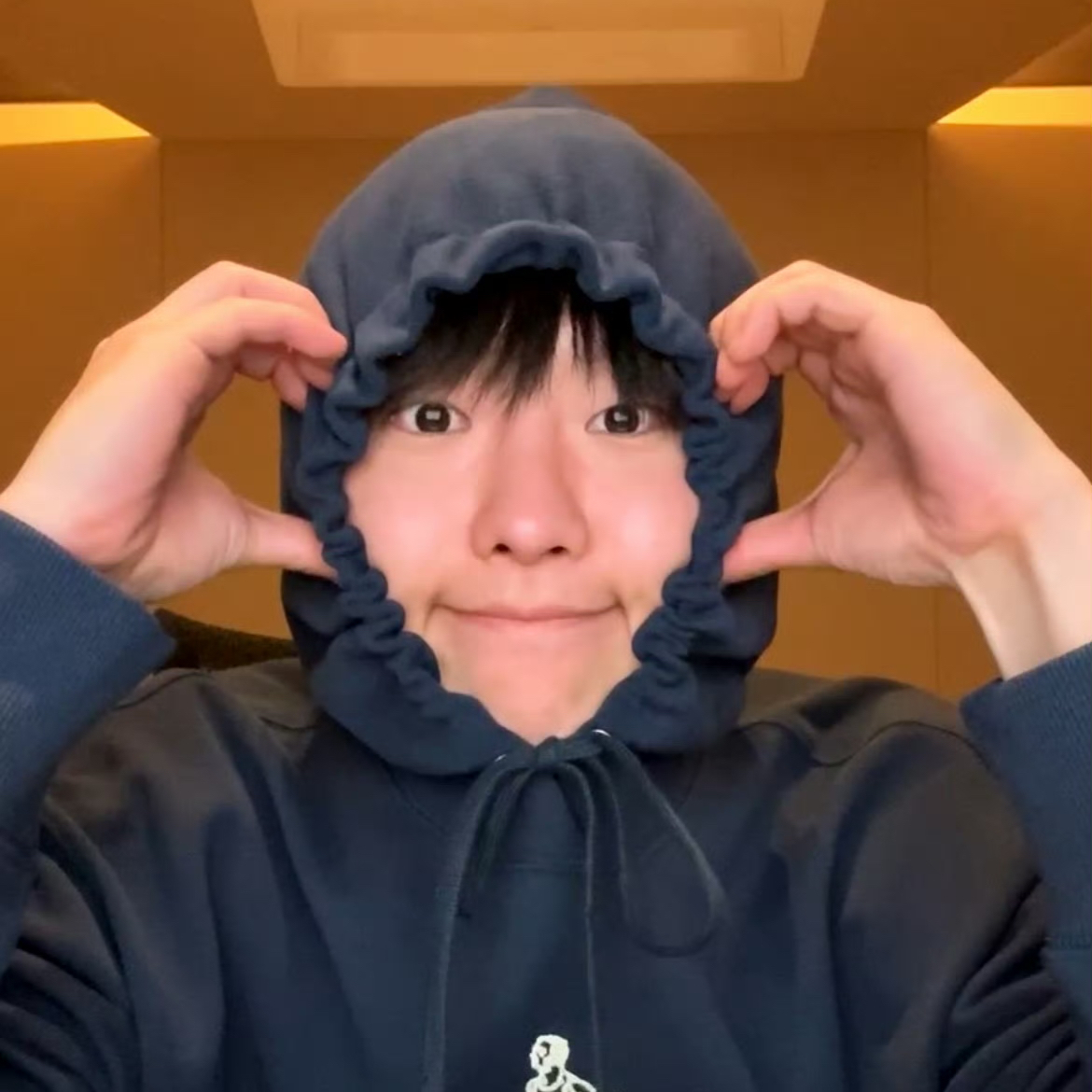 Recent activity shot of WOODZ