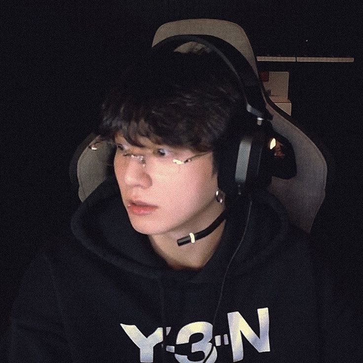 Potret di balik layar Jungkook (BTS)