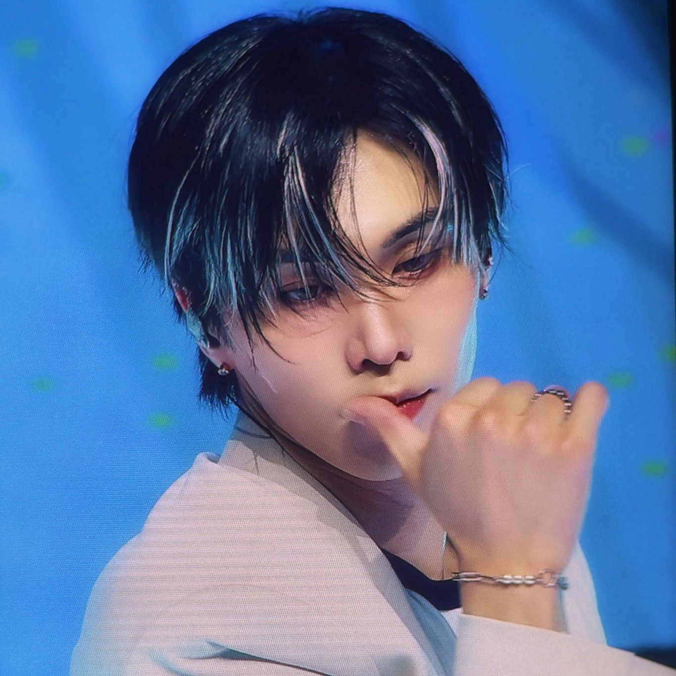 A moment captured by Rocky's fan