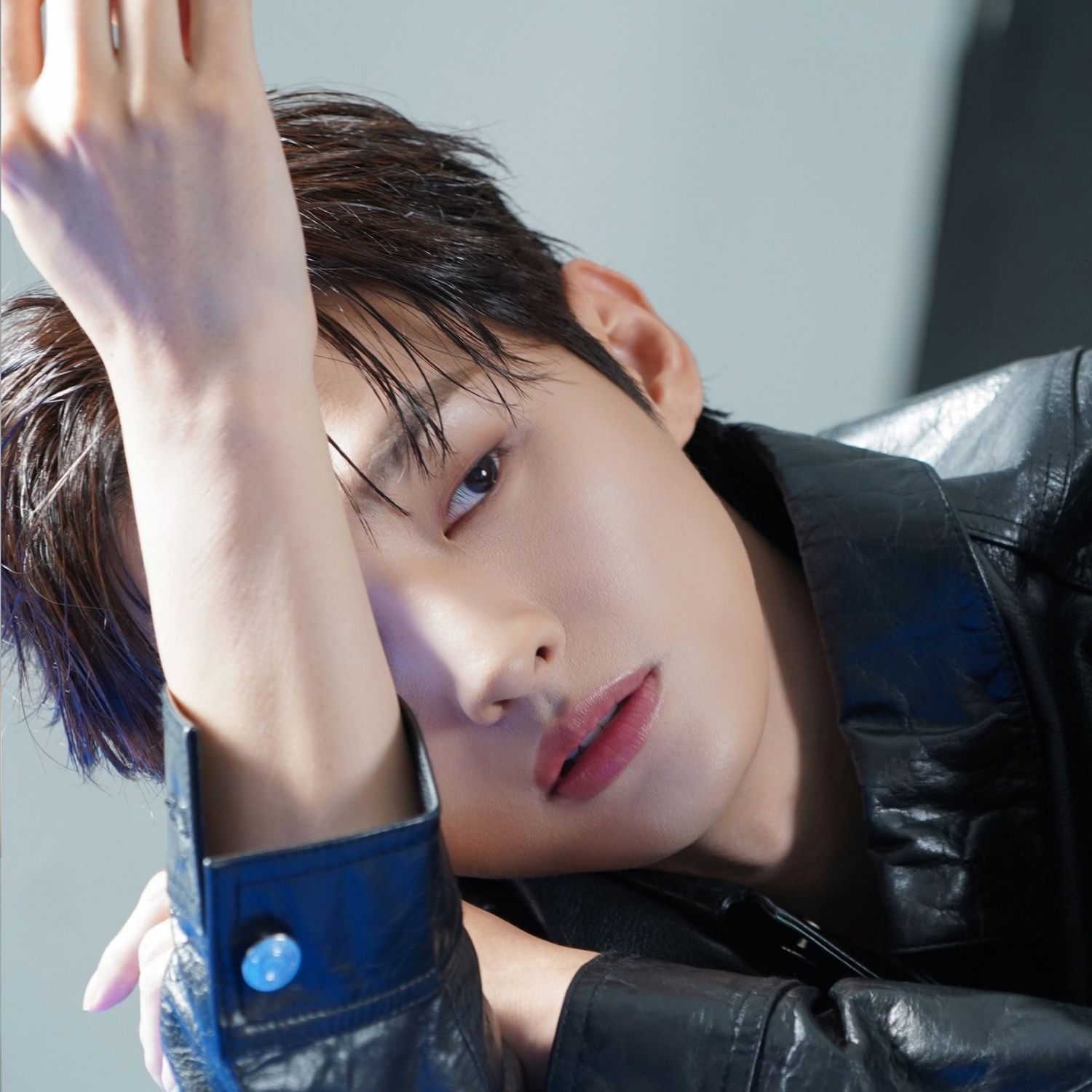 Latest photo of Yoon Jisung
