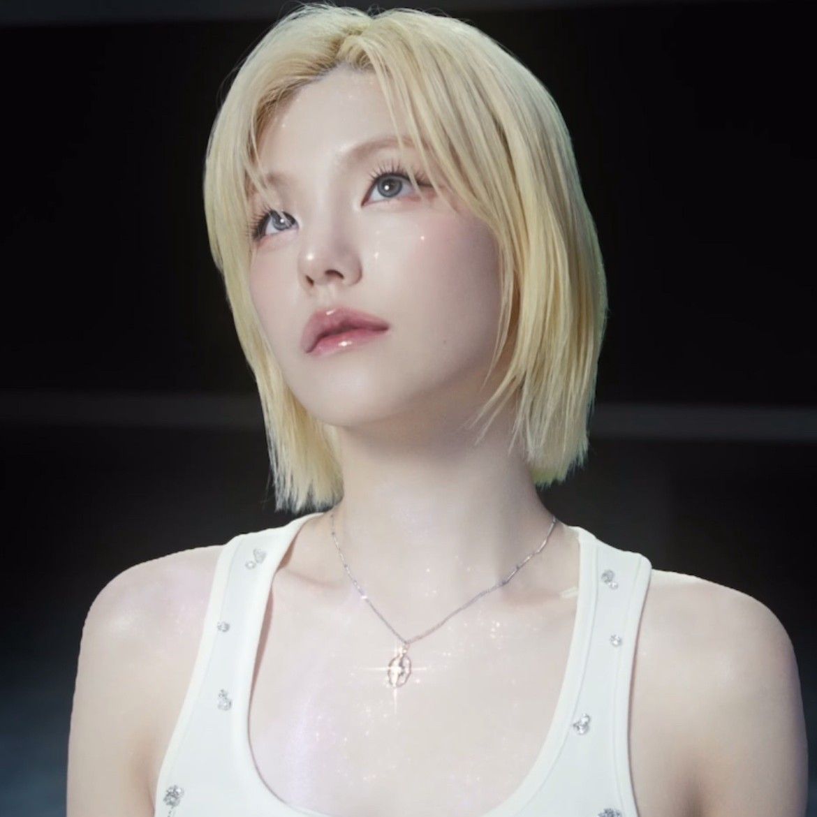 Recent activity shot of Yeji (ITZY)