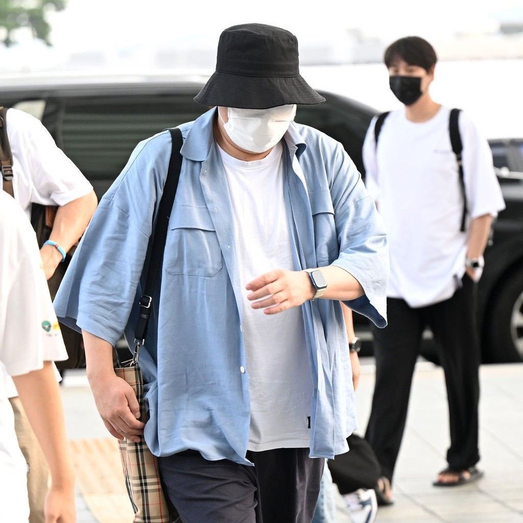 Behind-the-scenes cut of Shindong (Super Junior)