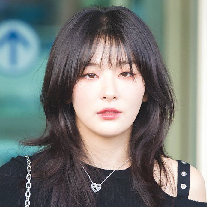 Latest photo of Seulgi (Red Velvet)