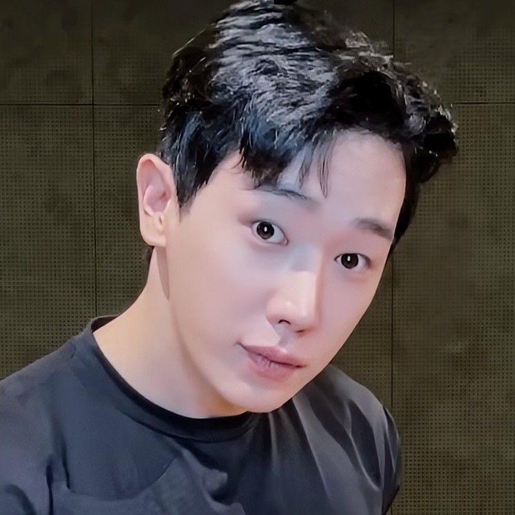 Recent activity shot of Wonho