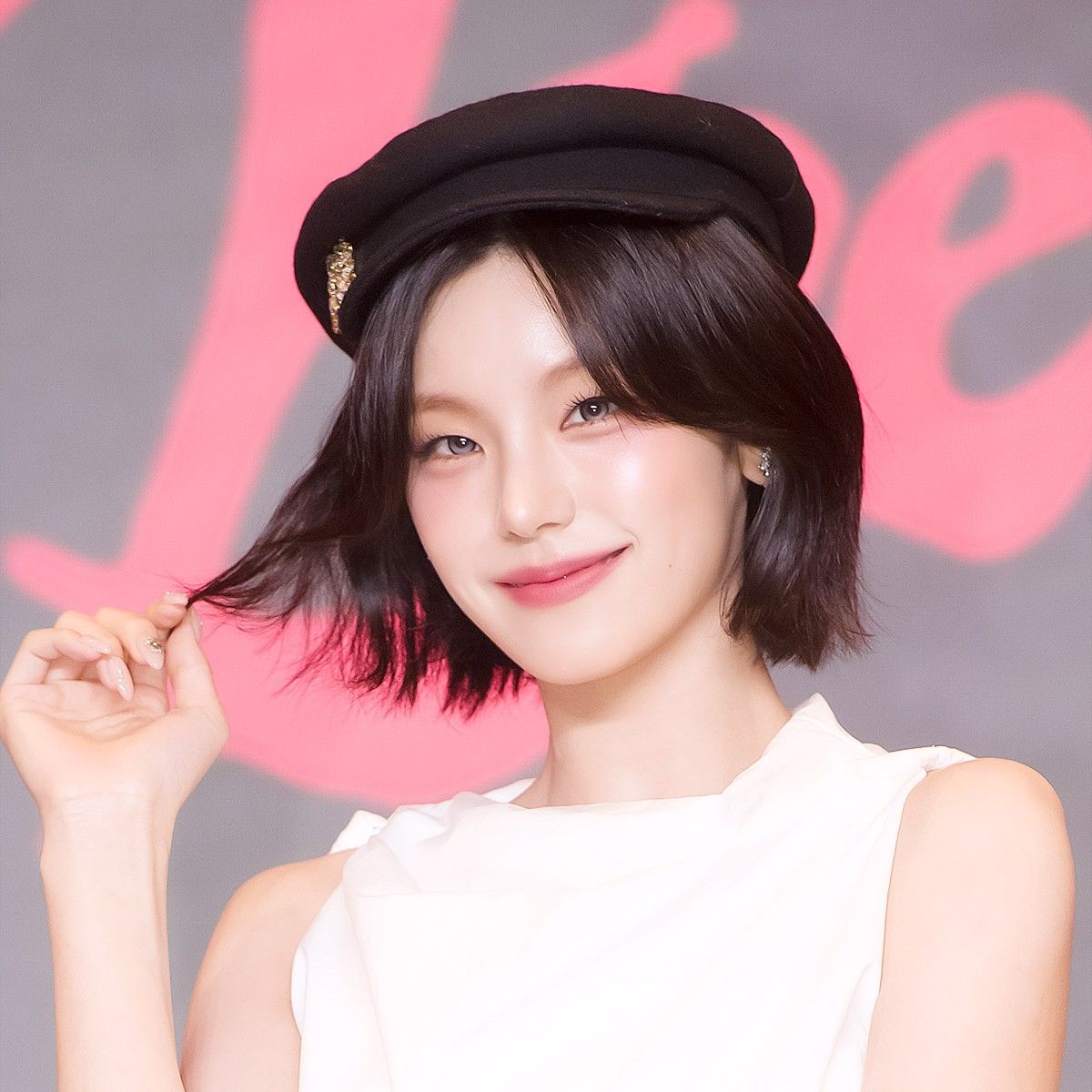 Recent activity shot of Yeji (ITZY)