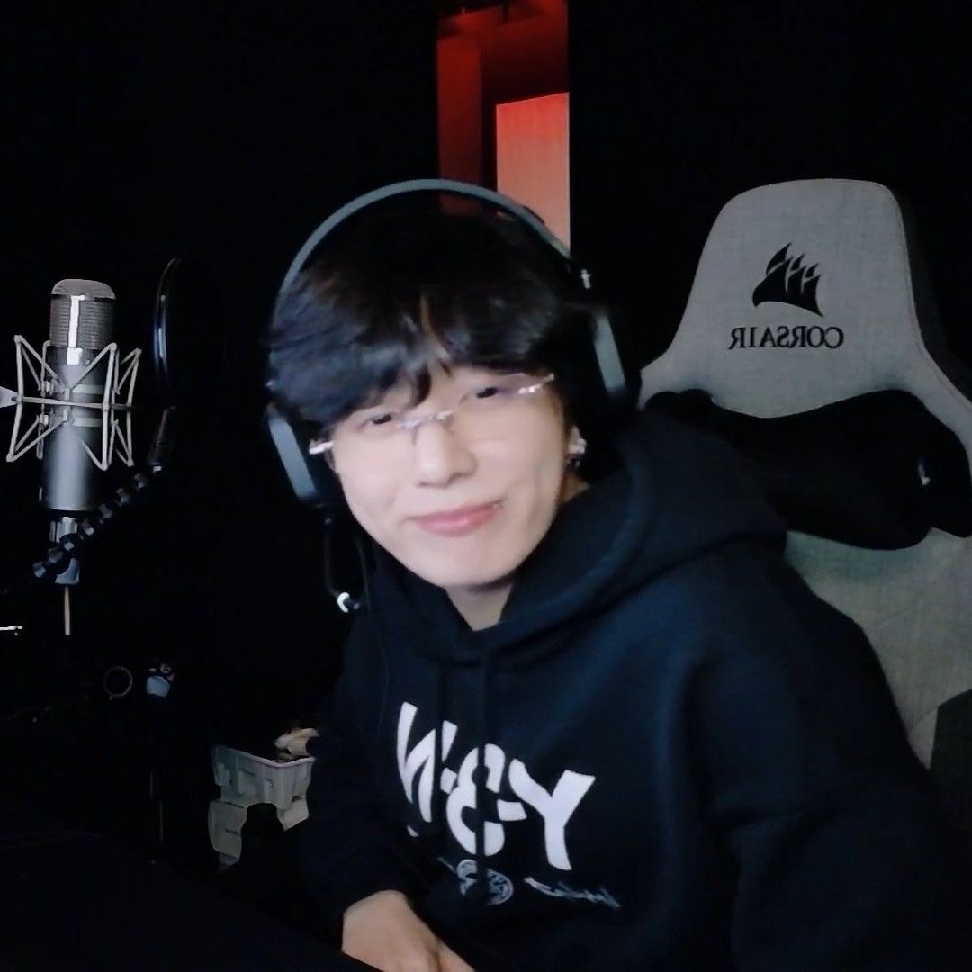 Potret di balik layar Jungkook (BTS)