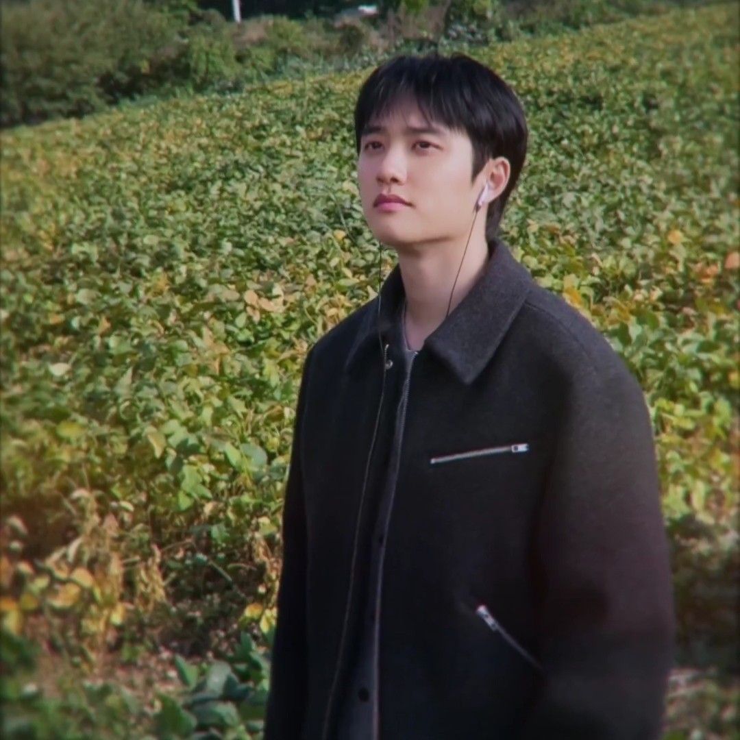 A moment captured by D.O. (EXO)'s fan