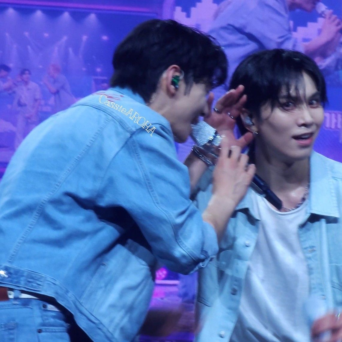 A moment captured by Rocky's fan