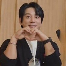 Latest photo of Hwang Chiyeol