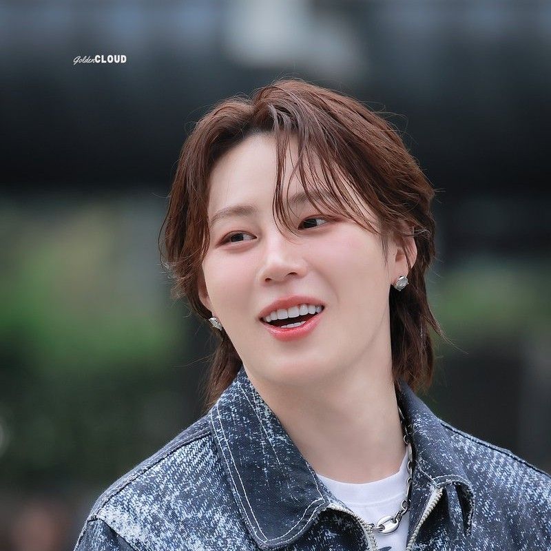 Recent activity shot of Ha Sungwoon