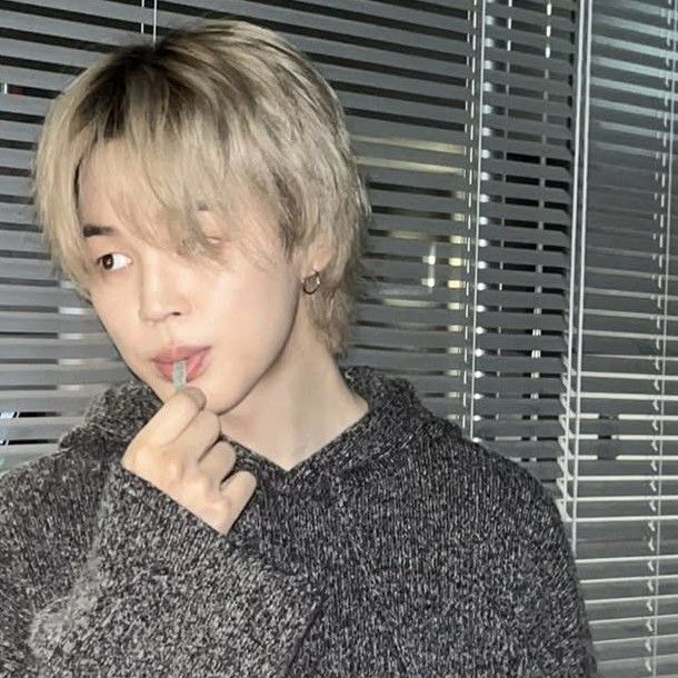 지민 (방탄소년단)의 최신 사진