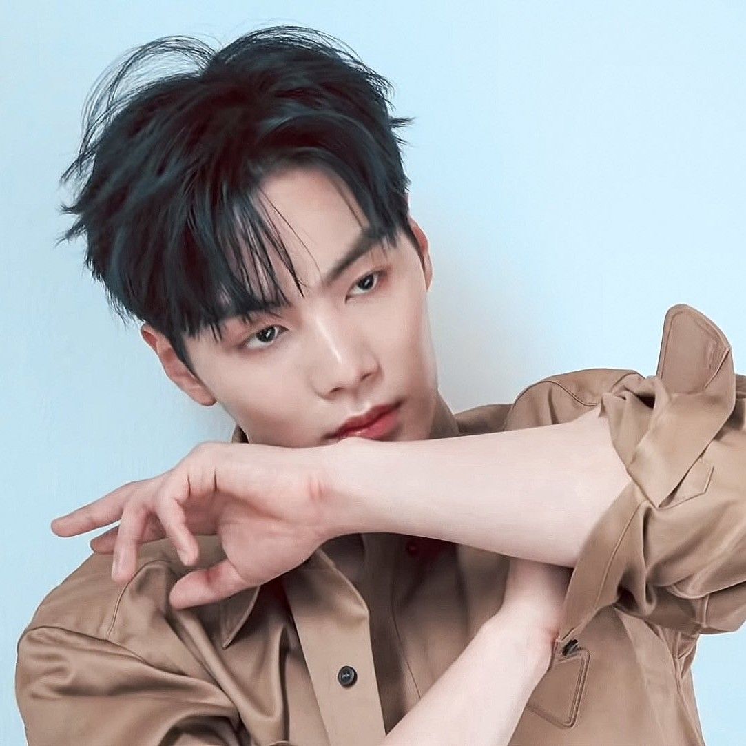 Latest photo of Kim Jonghyeon