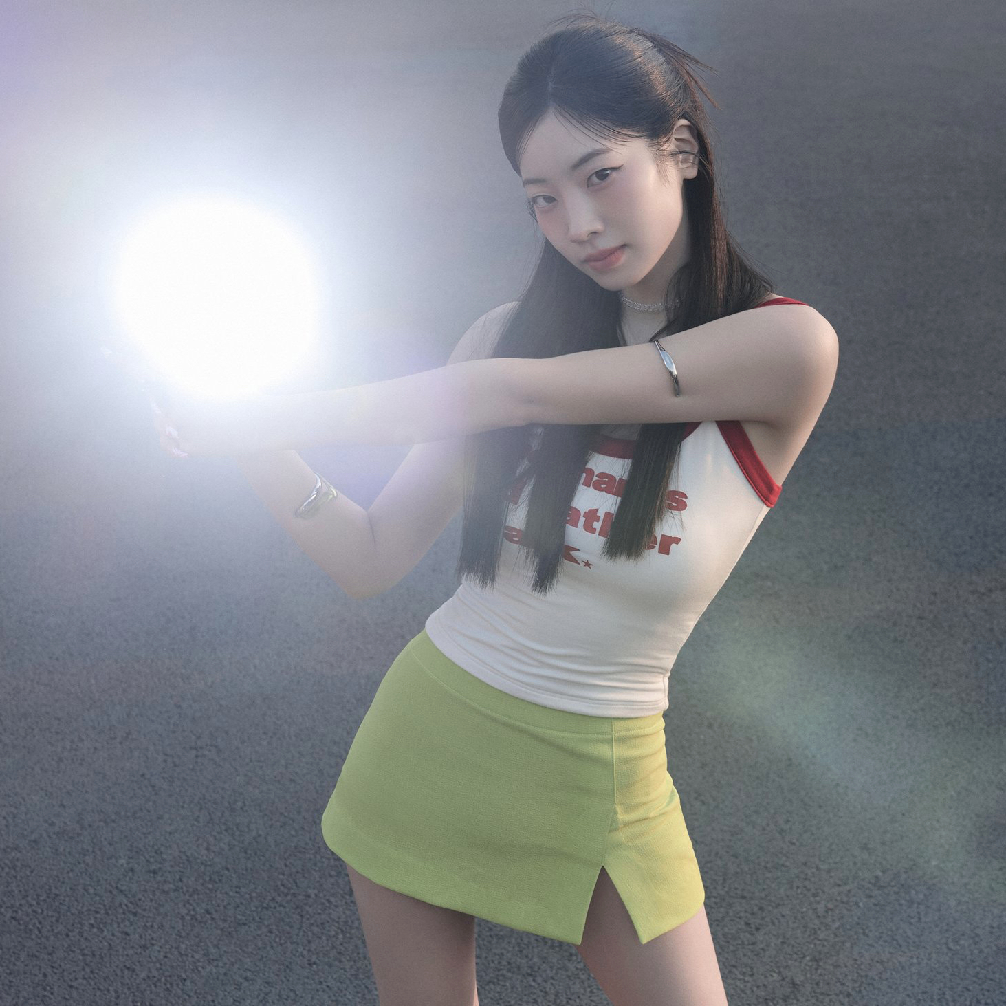 Behind-the-scenes cut of Dahyun (TWICE)