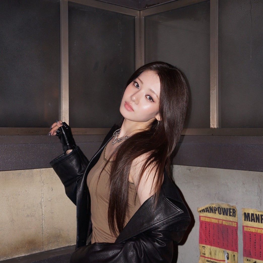 ローラ (BABYMONSTER)の舞台裏ショット