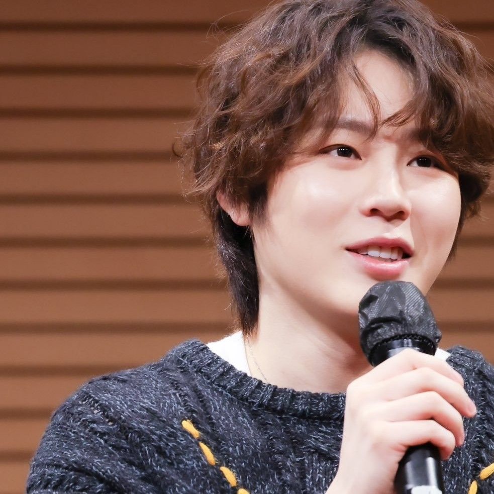 하성운 최근 활동샷
