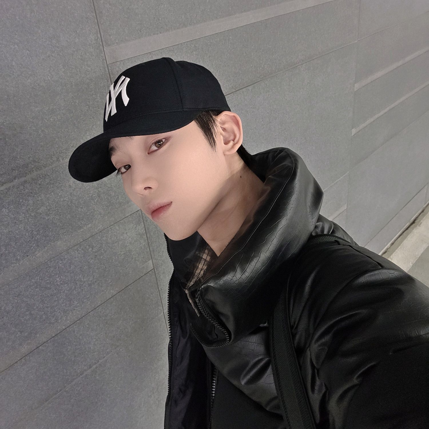 선우 (ENHYPEN)의 비하인드 컷