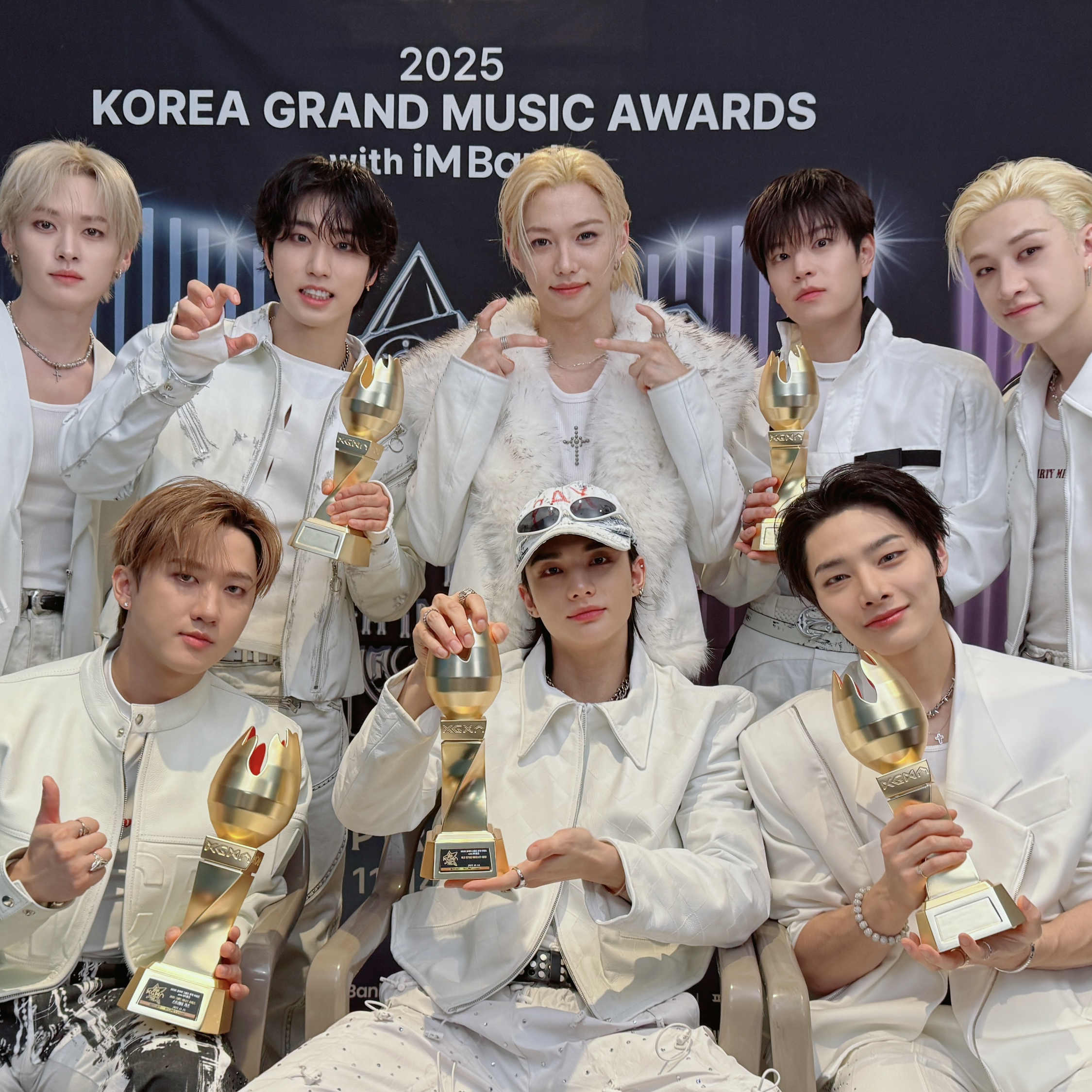 Recent activity shot of Felix (Stray Kids)