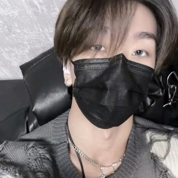 Recent activity shot of He Xinlong (ALPHA DRIVE ONE)