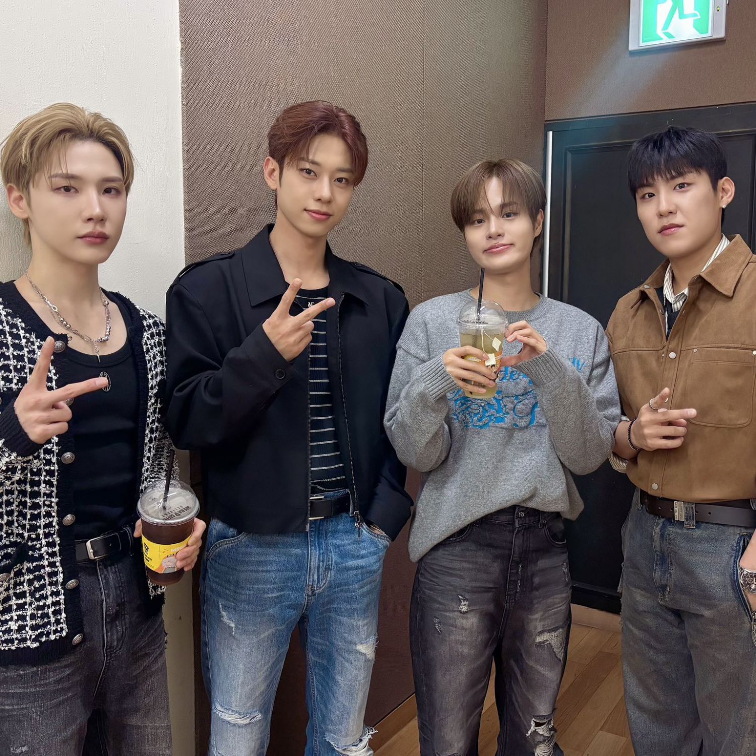 Behind-the-scenes cut of AB6IX