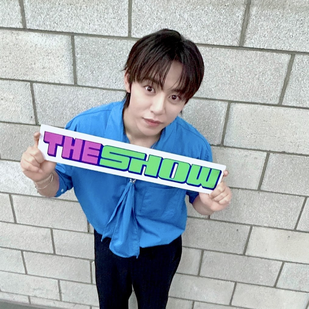 A moment captured by Daehyun (B.A.P)'s fan