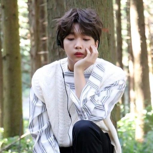 Latest photo of Jeong Sewoon