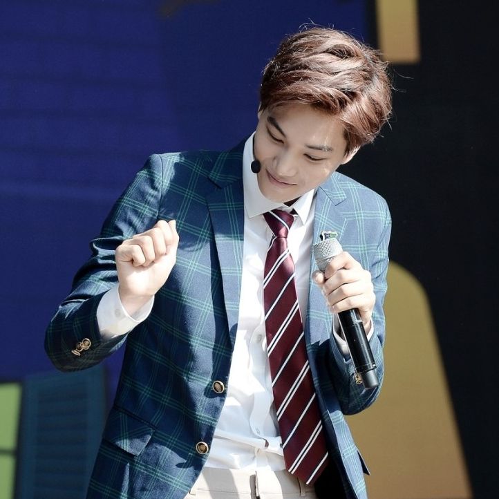 Kai (EXO)的幕后花絮