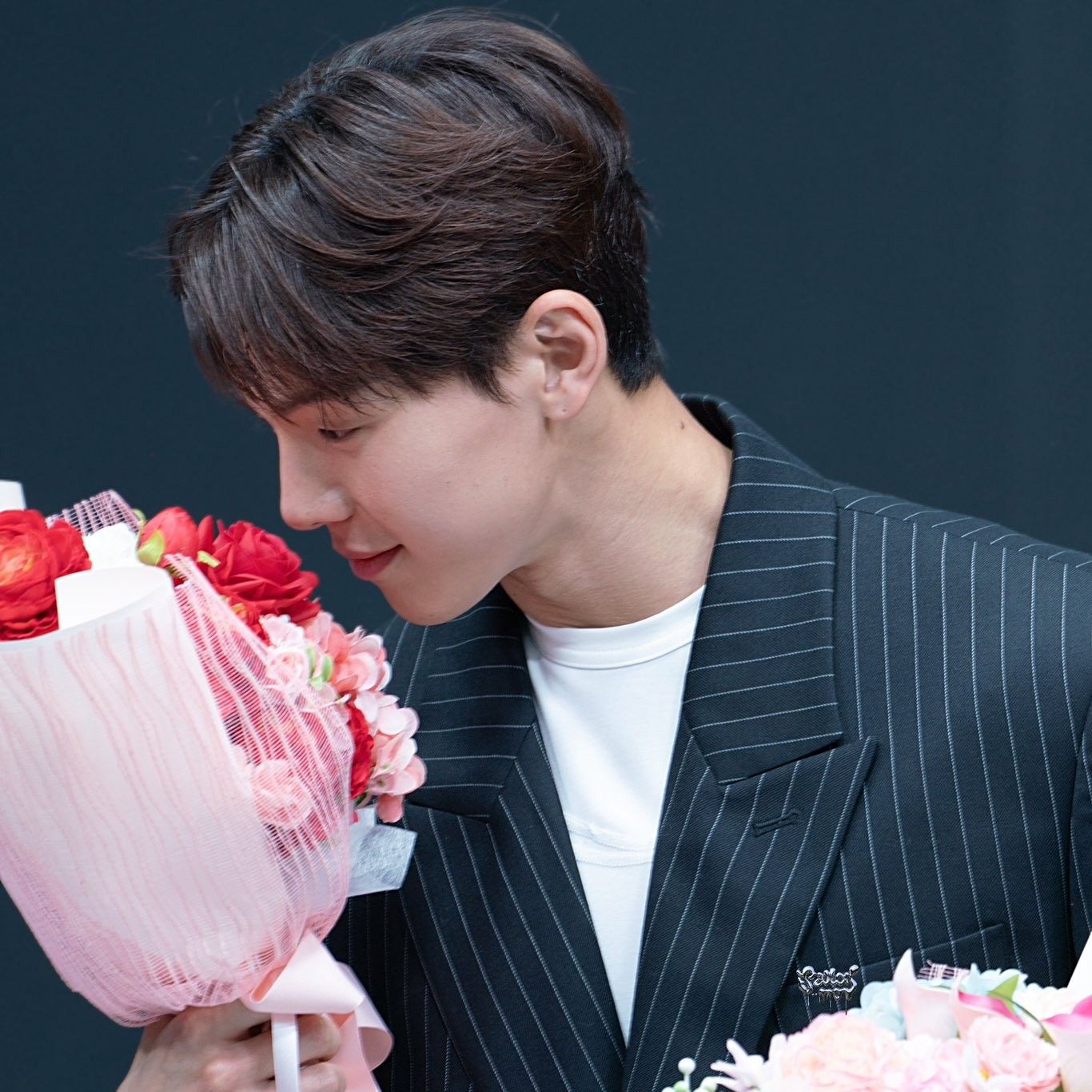 Momen yang diabadikan oleh penggemar Shownu (MONSTA X)