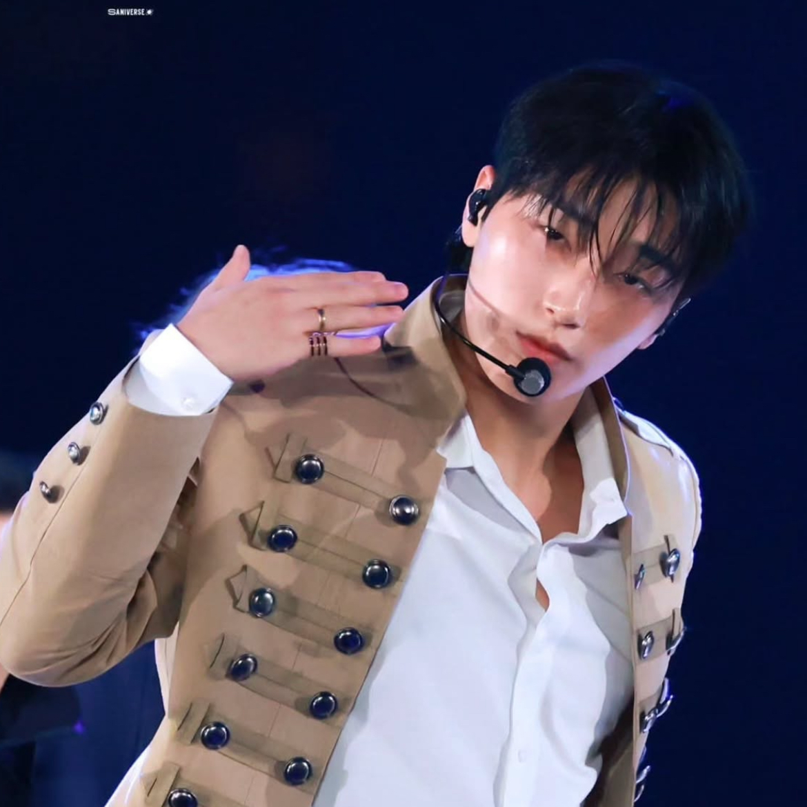 崔傘 (ATEEZ)的幕后花絮