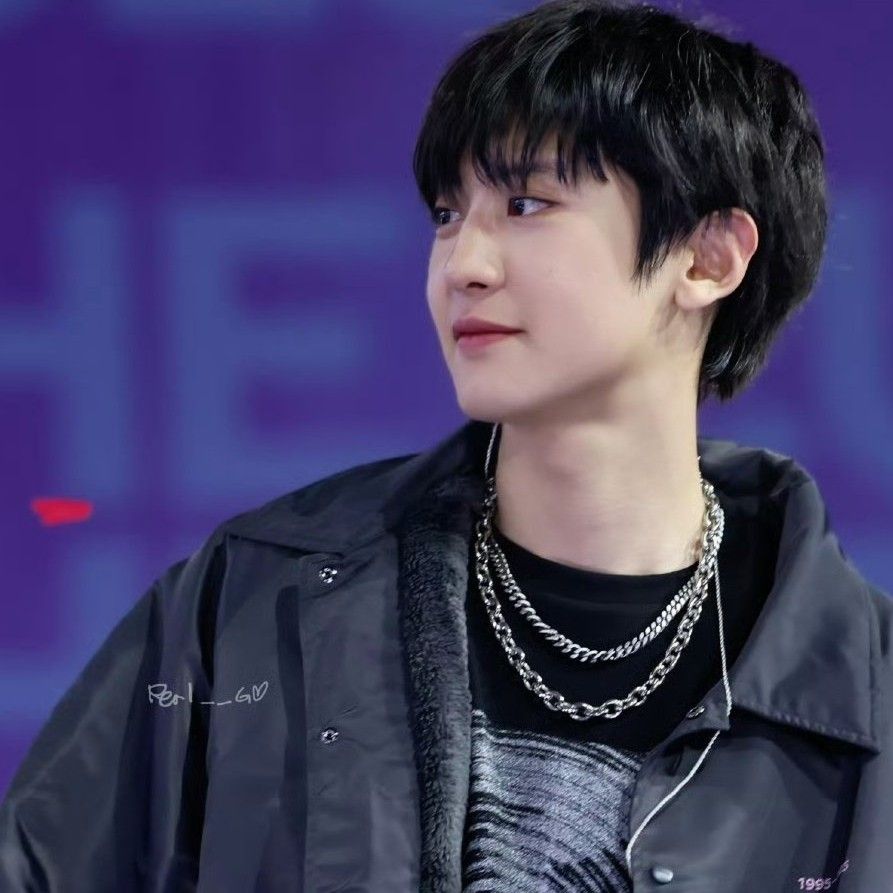 燦烈 (EXO)的最新活動照片