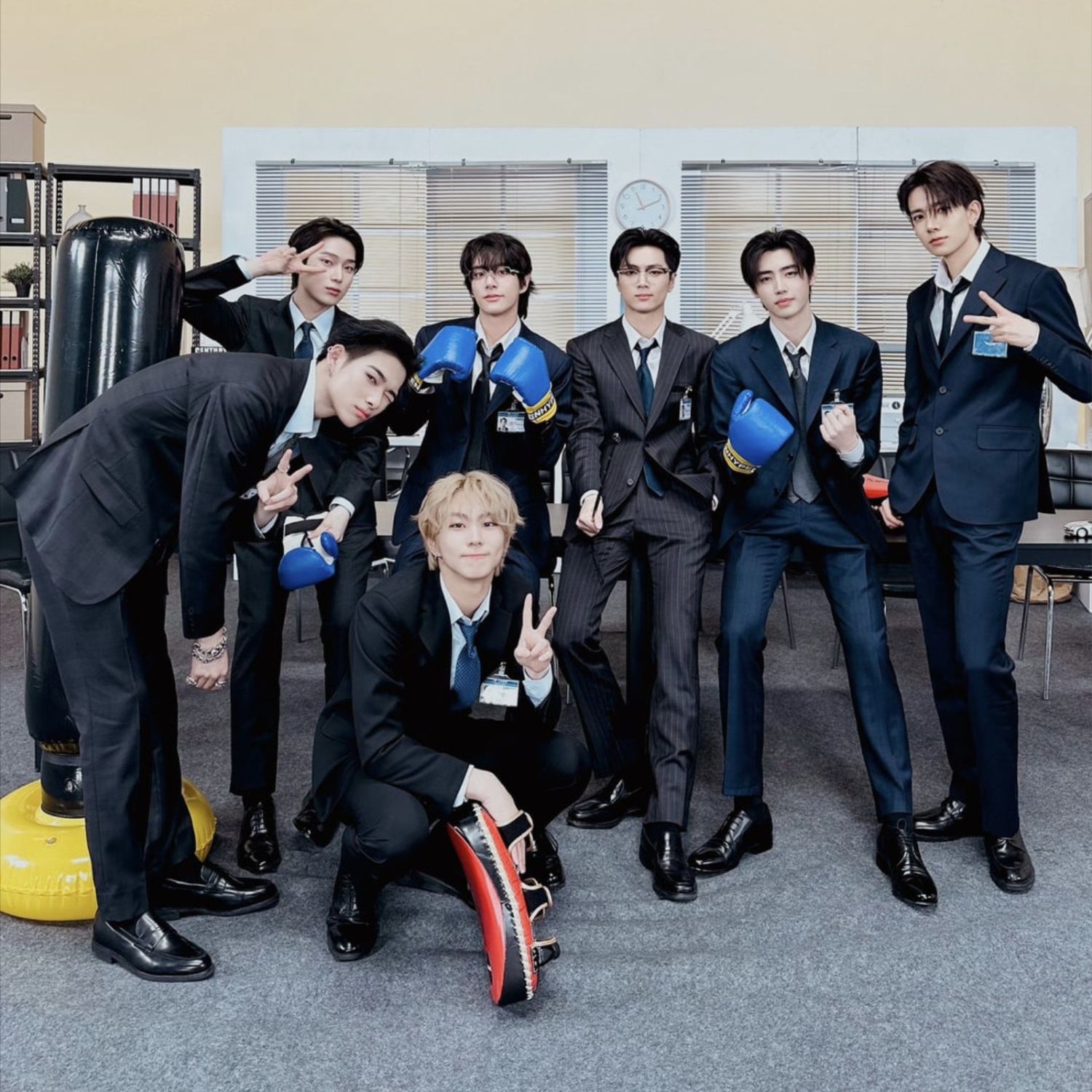 ENHYPEN의 최신 사진