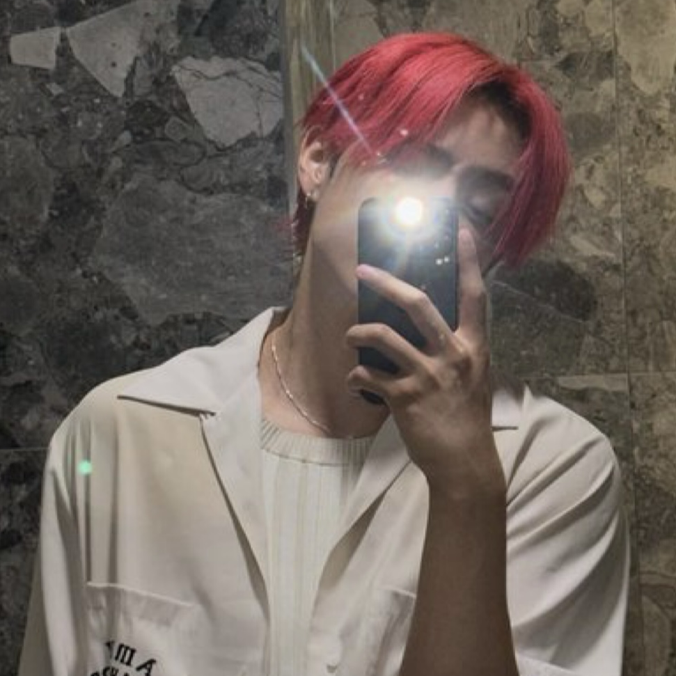 Behind-the-scenes cut of Sunwoo (THE BOYZ)