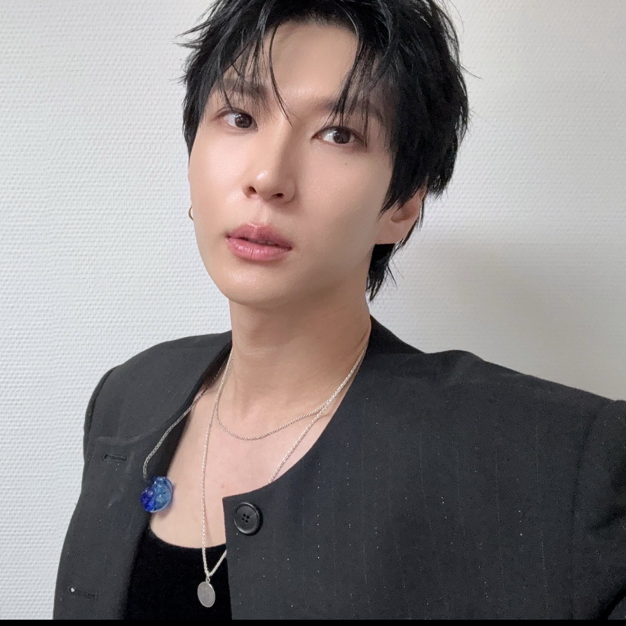 LEO (VIXX)的最新照片