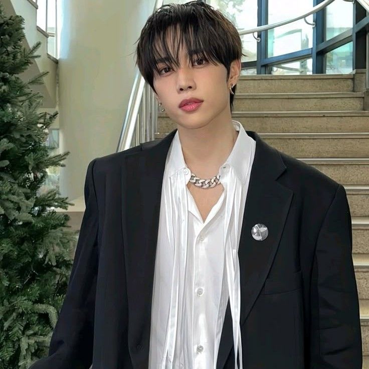 A moment captured by Sunwoo (THE BOYZ)'s fan